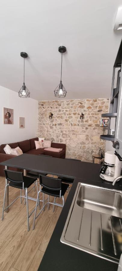 Appartement Chaleureux En Ardeche La Roche-de-Glun Εξωτερικό φωτογραφία
